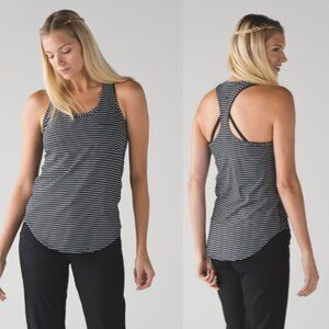 Lululemon Yogi Racerback III Front Pocket Modern Stripe Black and White Small